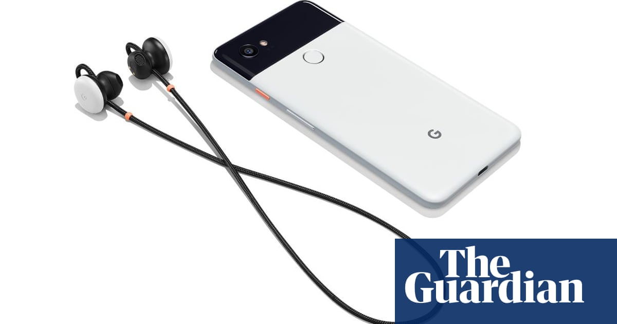 Google Pixel Buds: is Babel fish dream of in-ear translation now a