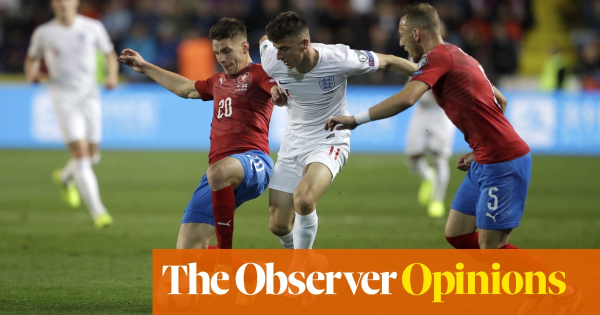 Gareth Southgate’s constant revolution leaves England in a spin