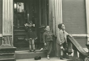 Helen Levitt: NYC, c.1942 