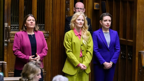 Hannah Spencer rivolgendosi alla Camera dei Comuni