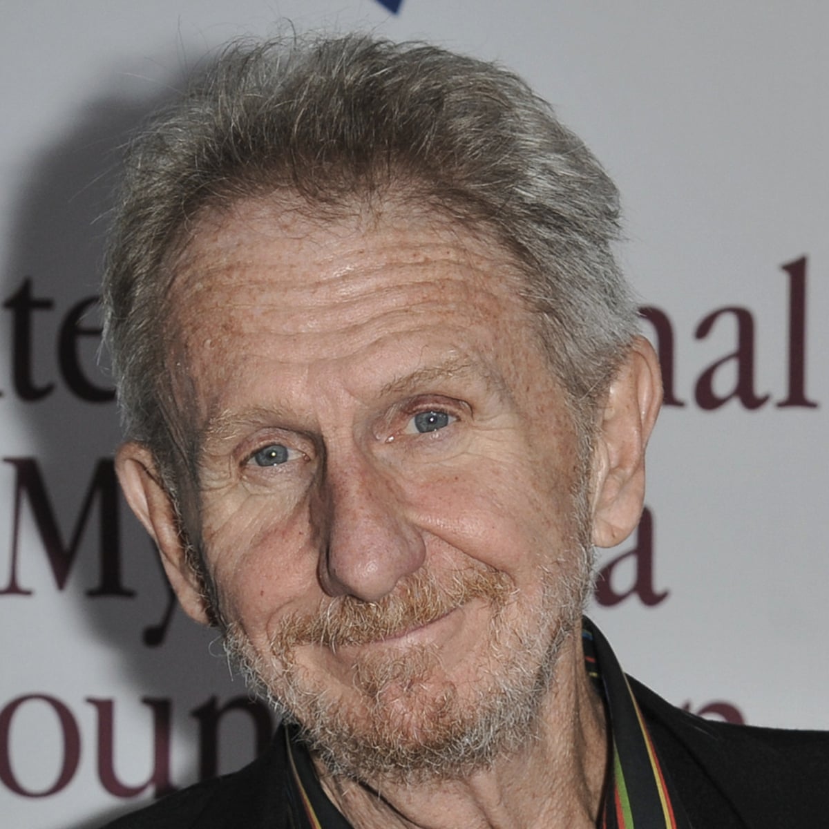 What actor from mash just died