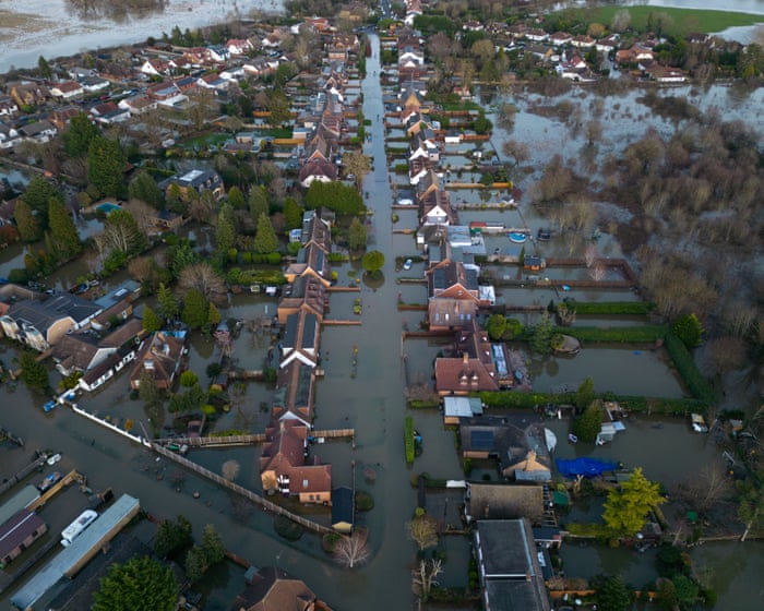 Towns may have to be abandoned due to floods with millions more homes in Great Britain at risk