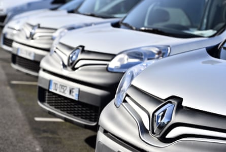The bonnets of Renault cars side by side.