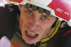 Jonas Vingegaard crosses the finish line of the thirteenth stage