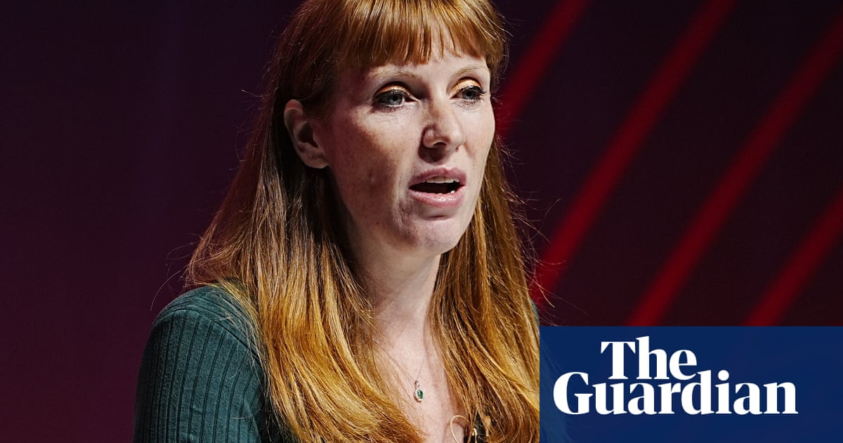 Unite votes to suspend Angela Rayner membership over Birmingham bin strikes