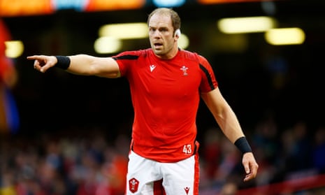 The Wales captain Alun Wyn Jones before his injury against New Zealand