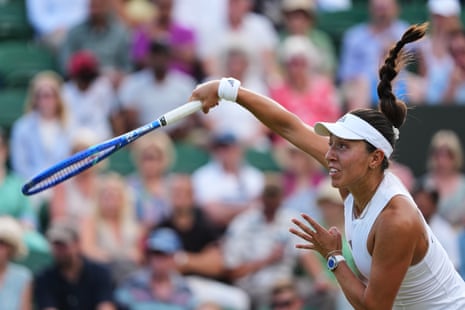 Jessica Pegula hits a shot