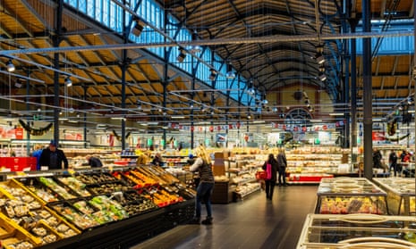 2022 fifa world cup This aesthetically pleasing branch of Rewe in Berlin registers 9/10 on our Booths-o-meter