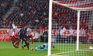 Lacazette Silences Olympiakos And Snatches Victory For Arsenal