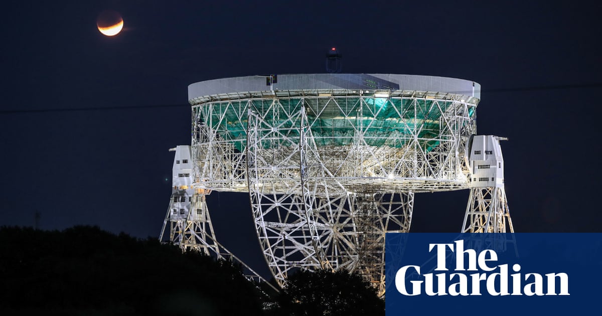 Partial lunar eclipse – in pictures | Science | The Guardian