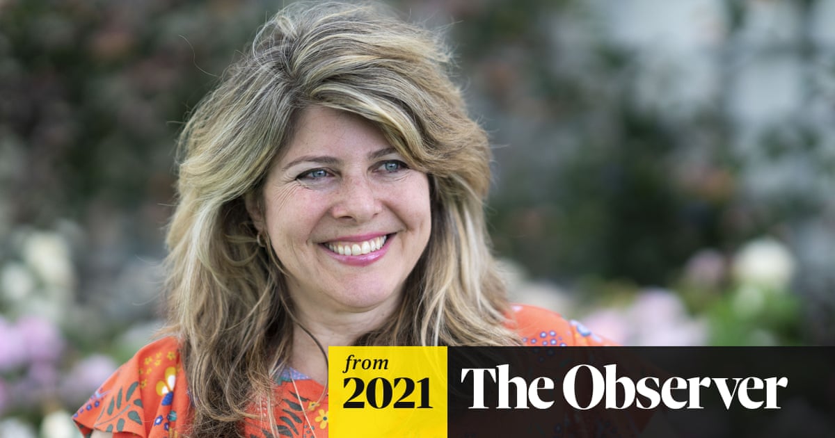 Naomi Wolf banned from Twitter...