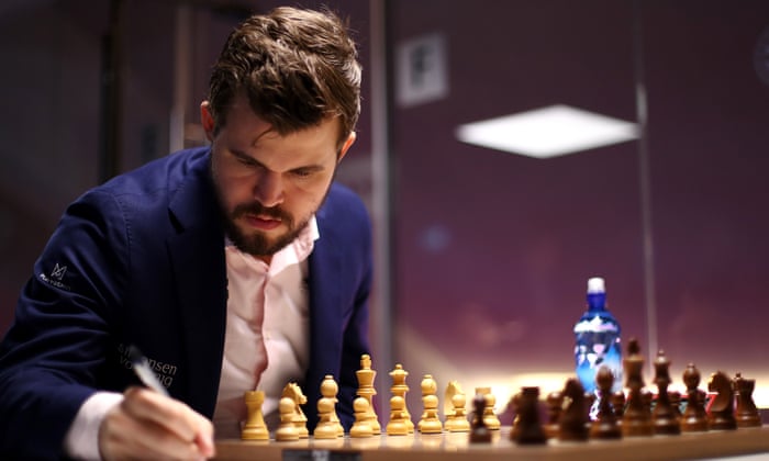 Not a situation you ever want to be in 🤷♂️ #chess #magnus