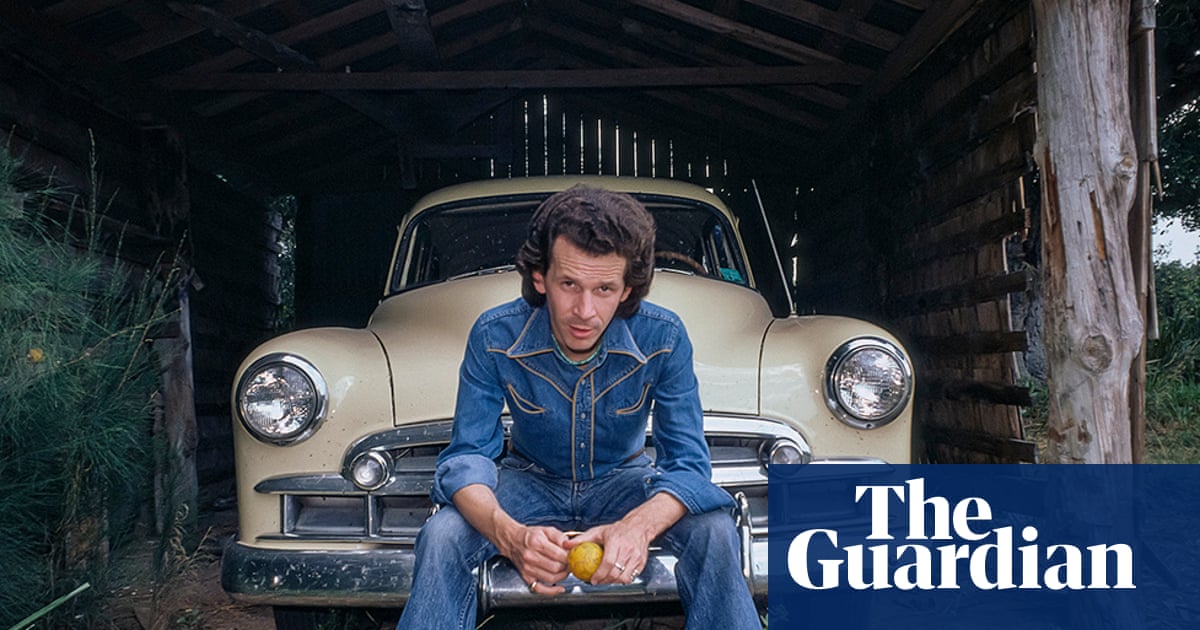 ‘His ache is real’: Bob Dylan and more on the wild genius of honky-tonk hellraiser Gary Stewart