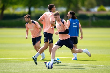 Cole Palmer in training with Chelsea.