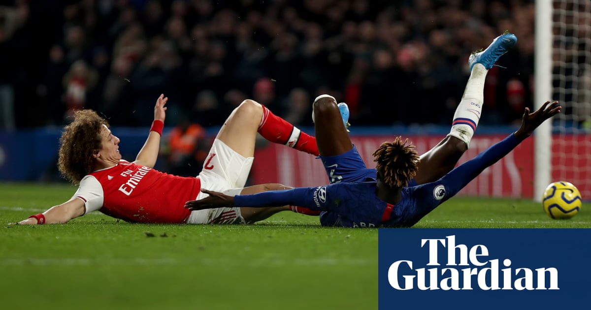 David Luiz’s red card leaves Arsenal pondering philosophical matters | Barney Ronay