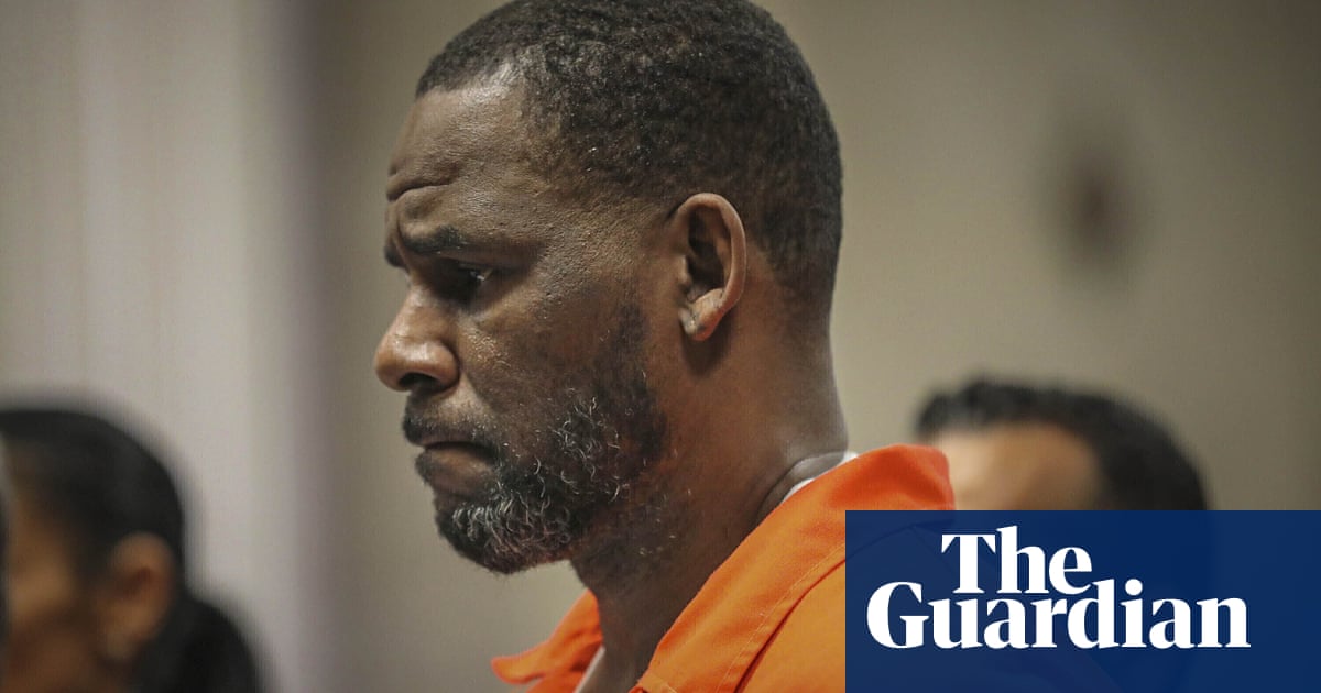 R Kelly associate jailed for intimidating singer’s accuser with arson attack