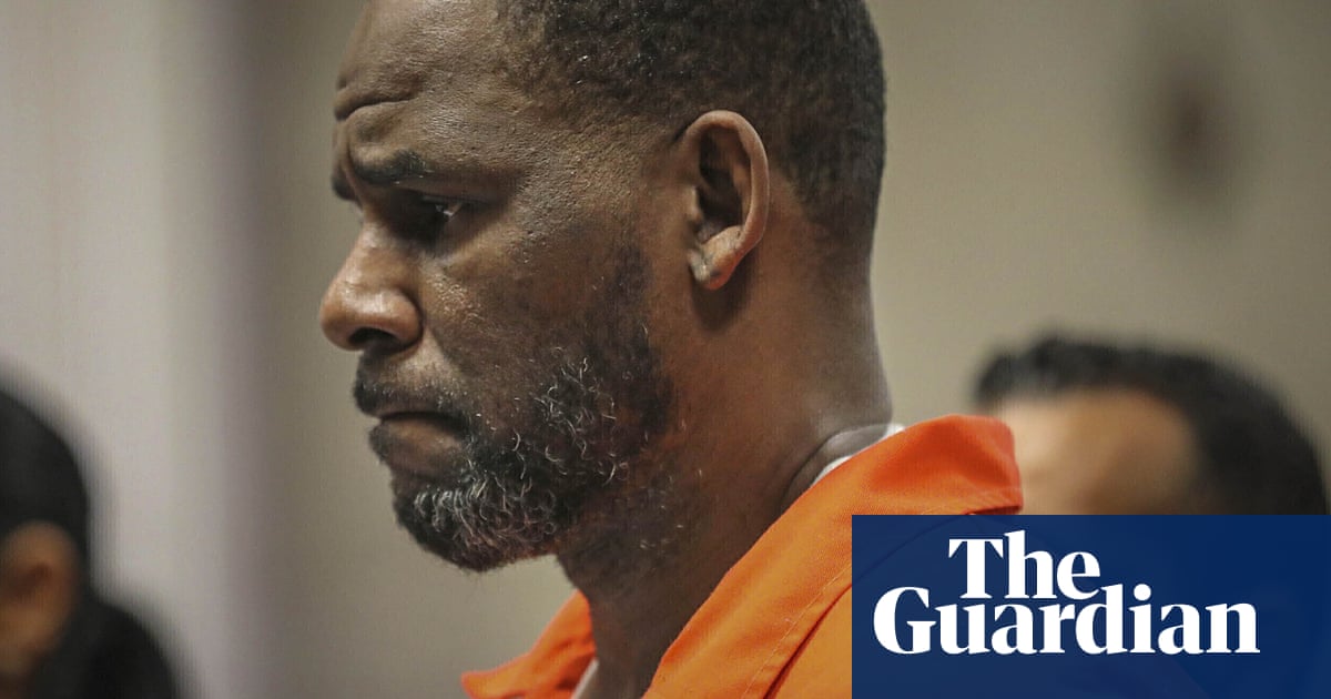 R Kelly rushed to hospital after overdosing in prison, lawyers say