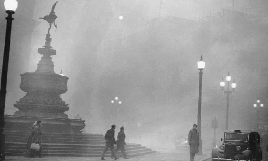 Fog-shrouded London in murder mystery Breathe