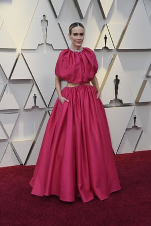 Sarah Paulson joined the pink parade in a long, waist-flashing Brandon Maxwell dress, with diamond detailed to the neckline. The Ocean's 8 actor presented the award for best visual effects to First Man alongside Paul Rudd