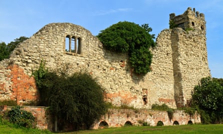 The ruins of Wallingford Castle.