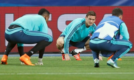 Chelsea’s Nemanja Matic and team-mates warm up during a training session in Ukraine on Monday.