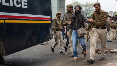Police storm Indian university campus in violent crackdown on students – video report