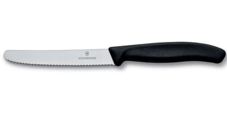 Victorinox Swiss Classic tomato & table knife.