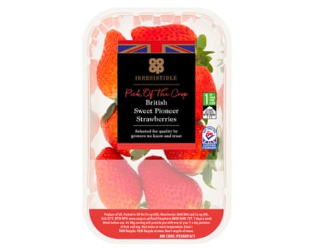 Co-op Irresistible British Sweet Pioneer Strawberries