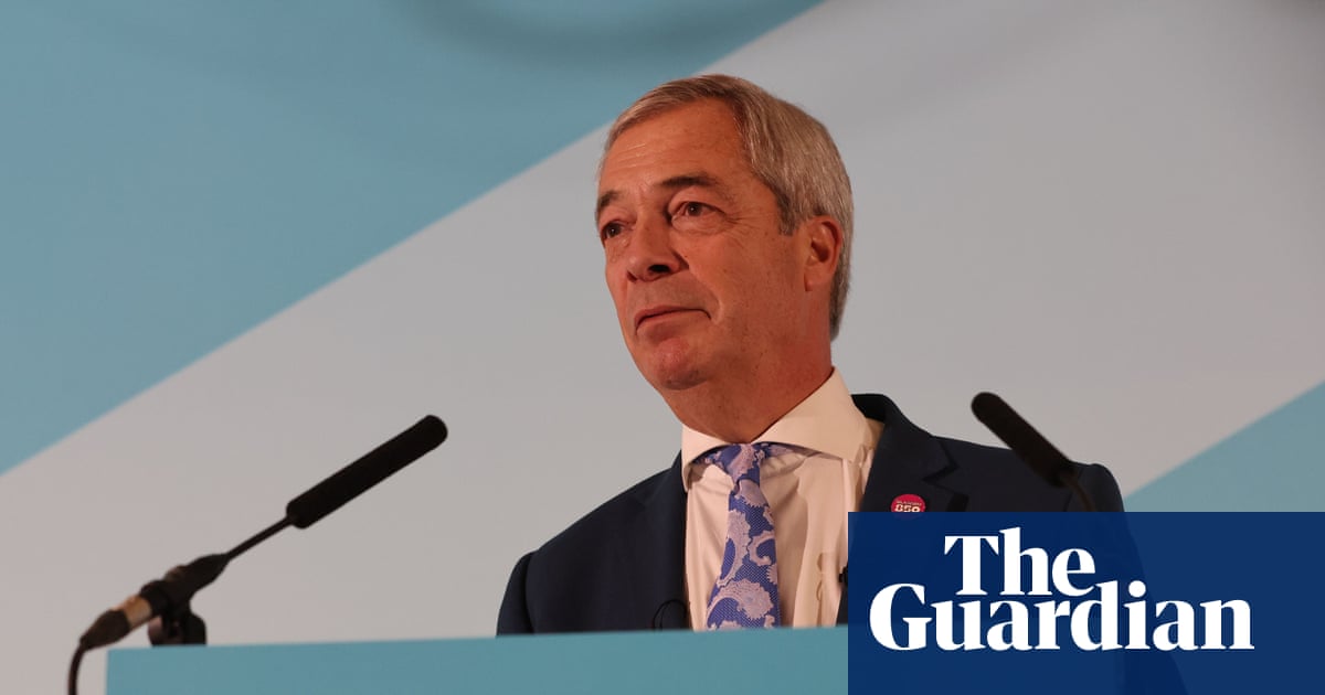 Badenoch criticises Farage over refusal to apologise for alleged racist remarks