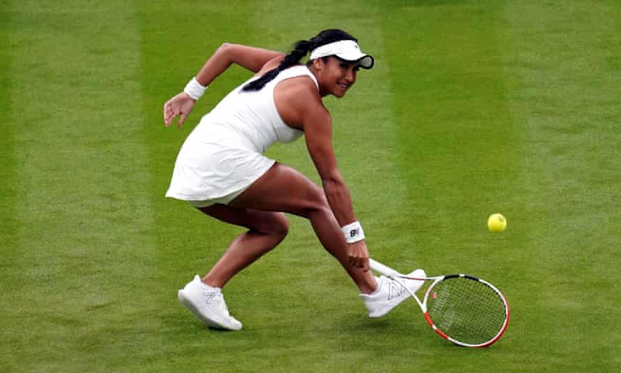 Heather Watson dinks a backhand to Tamara Korpatsch.