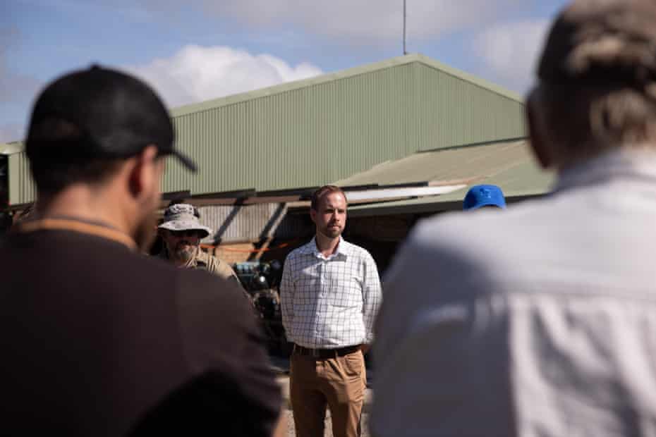 James Thomson meets farmers at Nundah Holsteins dairy farm in Scotts Flat
