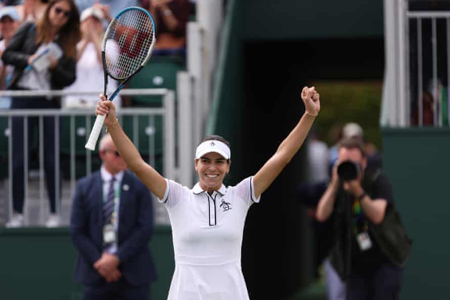 Tomljanovic celebrates the victory.