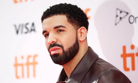 Drake on the red carpet.