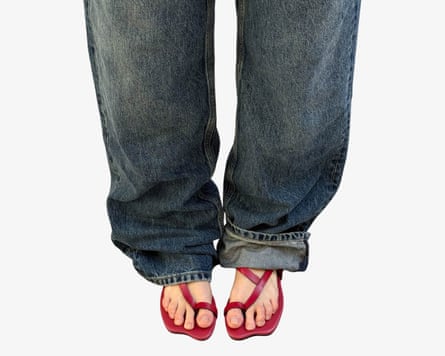 Alohas Dawn red sandals.