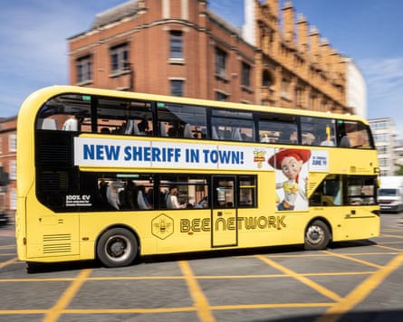 Bee Network bus