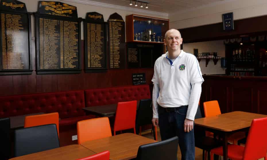Treasurer Graeme Brown, who helped set up the Hampden bowling club website.