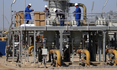 Oil workers at a West Qurna oilfield near Basra, Iraq.