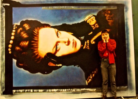 Götz Valien with his portrait of Nicole Kidman in Jane Campion’s The Portrait of a Lady
