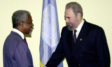 Castro shakes hands with the then UN secretary-general, Kofi Annan, in 2000.