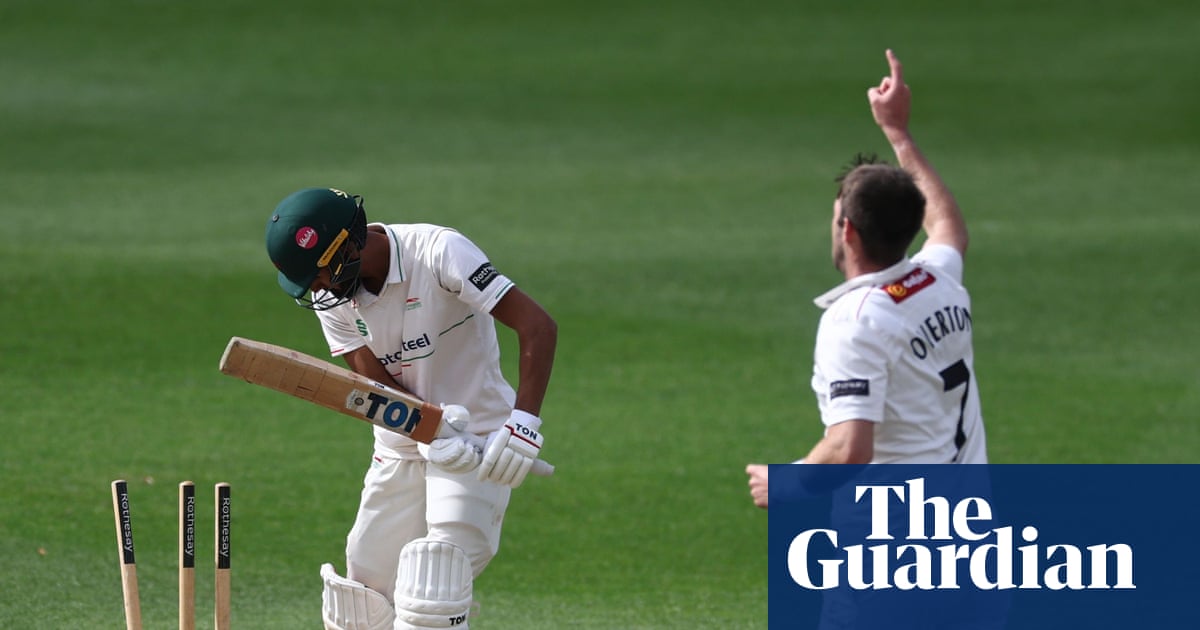 County cricket: Somerset in front as thrilling title race builds to climax