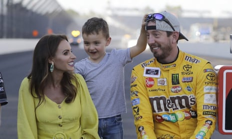 Kyle Busch wins season finale to claim his second Nascar title | Nascar | The Guardian