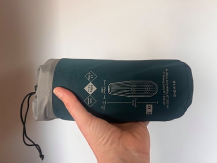 Linda Geddes testing camping mattresses: SIMOND Inflatable trekking mattress
