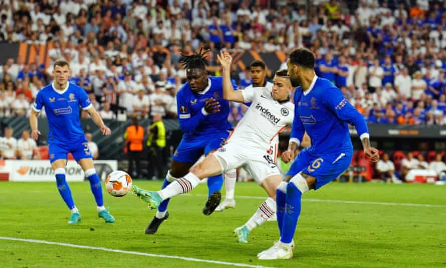 Eintracht Frankfurt v Rangers: Europa League final, extra time – live! | Europa League 6 Rafael Santos Borre of Eintracht Frankfurt scores his team’s equaliser.