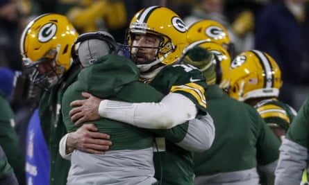 Aaron Rodgers Stays Cool To Guide Packers Past Seahawks Nfl The Guardian