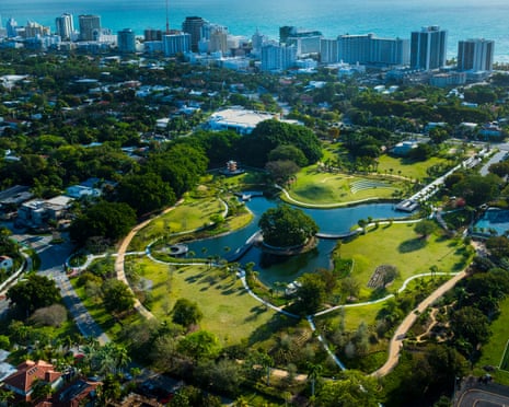 Aerial view of Bayshore Park in Miami, Florida.