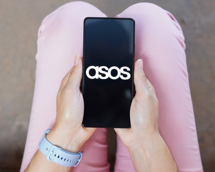 Asos customers receive ‘hack’ notification threatening leak