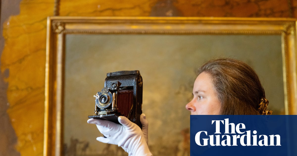 Love story of two Edwardian servants on Yorkshire estate told in new collection