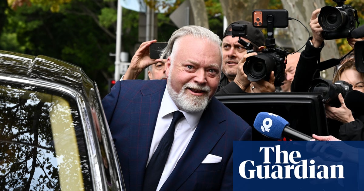 Afternoon Update: Kyle Sandilands in court; Albanese accused of caving to gas giants; and a three-hour toilet debacle