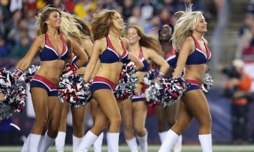 Lawmakers Call On Nfl To Give Cheerleaders A Fair Wage Guardian Sustainable Business The Guardian