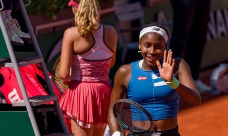 French Open 2023: Swiatek and Gauff surge through, Rybakina pulls out – as it happened